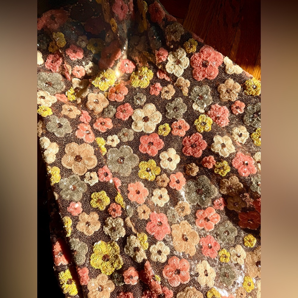 Elliat Forsythia Floral Sequin dress 🌸 - Picture 5 of 6